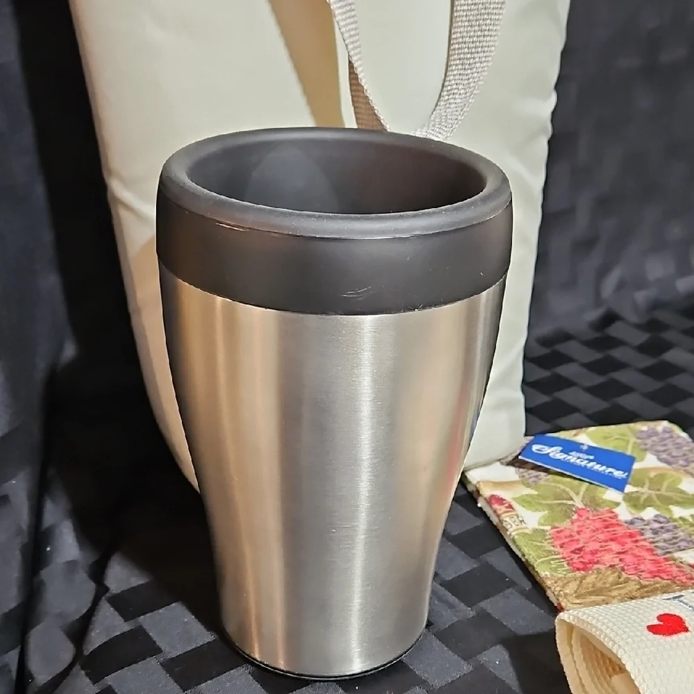Ultimate Ste. Chapelle Winery Insulated Wine Tote, Thermos & Towel Gift Set